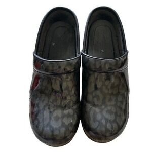 Dansko Clogs Shoes Womens Size 38 Black Gray Animal Print Comfort Slip On